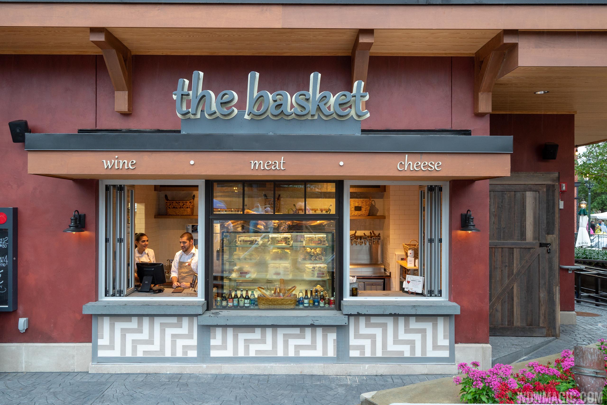 REVIEW Wine Bar at Disney Springs