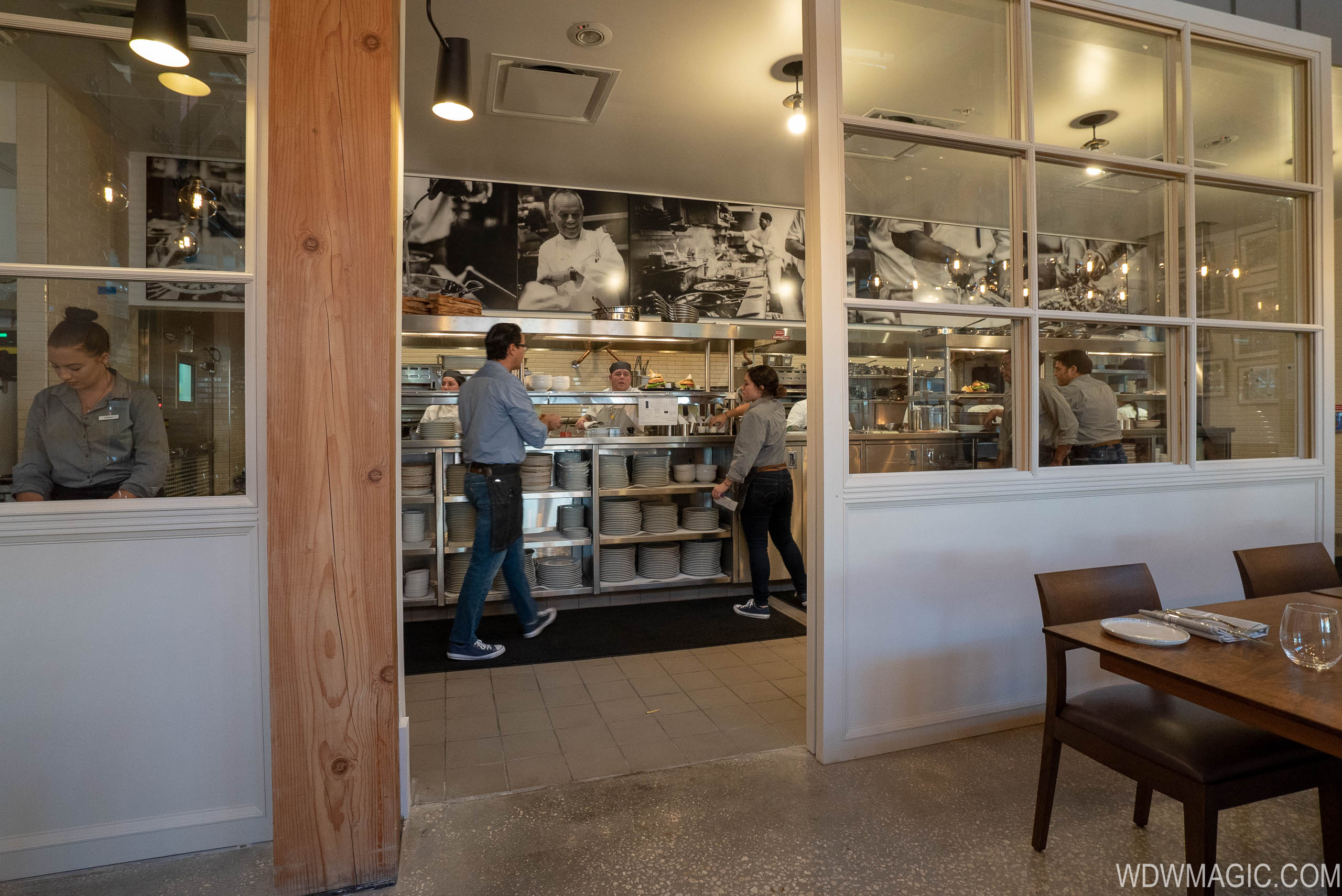 Wolfgang Puck Bar and Grill Dinner Menu - August 2021 | WDWMAGIC