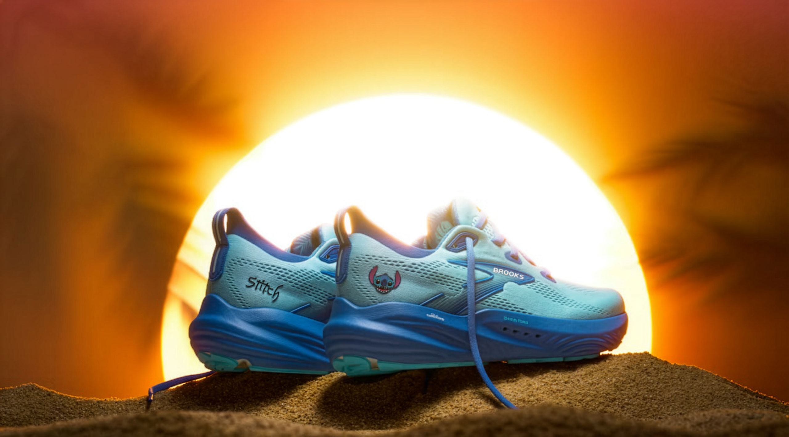 Brooks x runDisney Glycerin 22 Featuring Stitch Launches at Wine & Dine Half Marathon Weekend