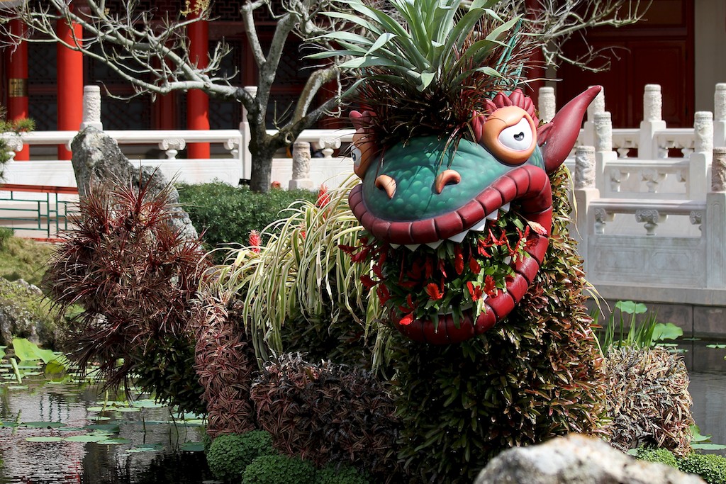 PHOTOS - A tour of the 2012 Flower and Garden Festival topiary