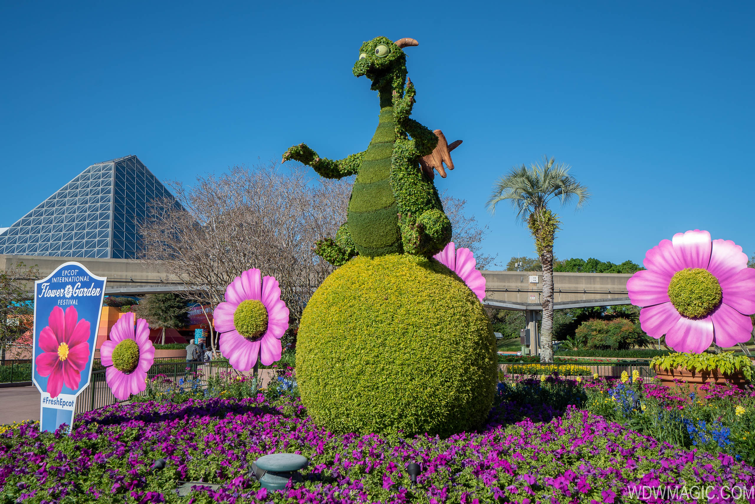 2019 epcot international flower and garden festival topiary tour