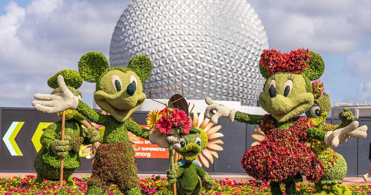 2022 EPCOT International Flower and Garden Festival topiaries and ...