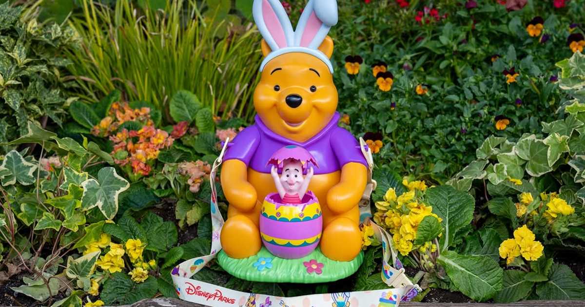 Winnie the Pooh and Piglet Spring Bucket