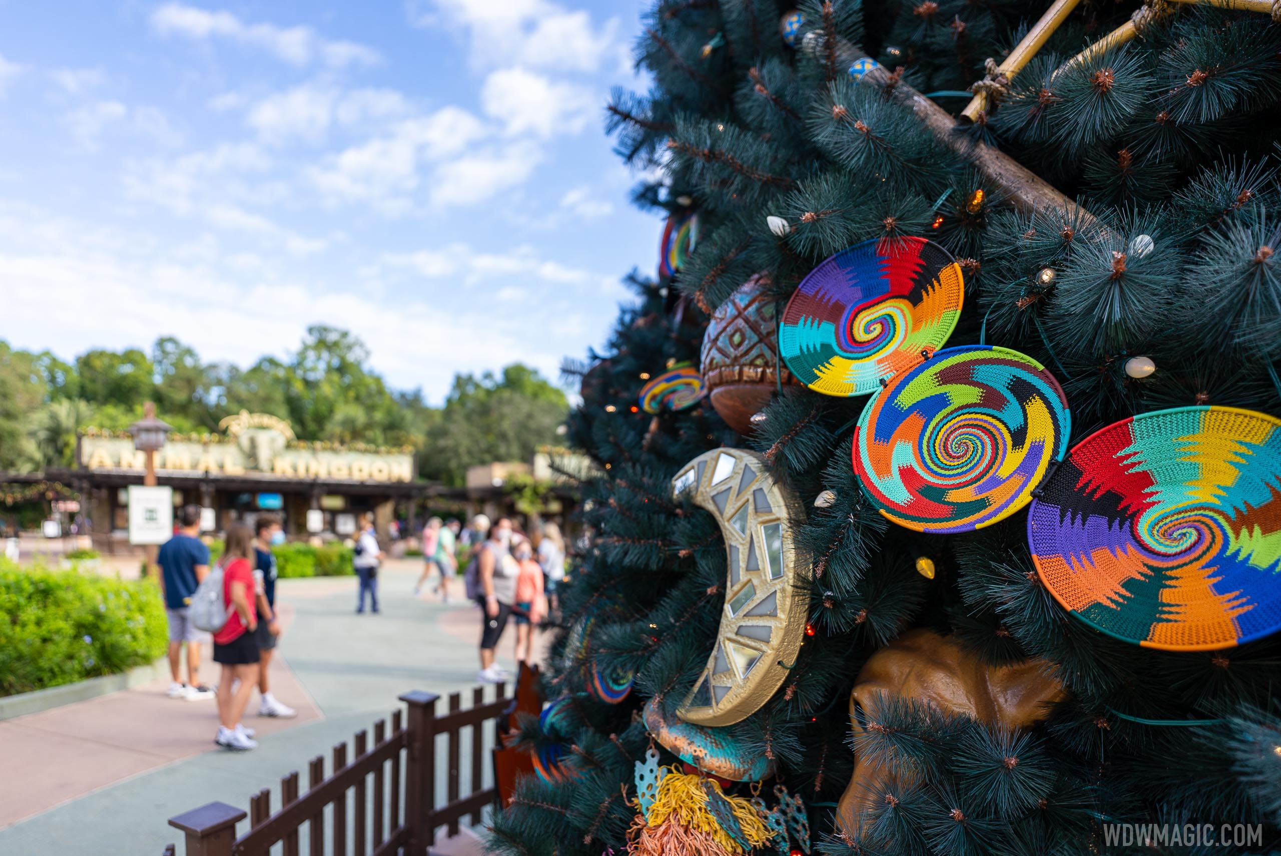 Animal Kingdom Christmas 2022 Disney's Animal Kingdom Christmas Holiday decor 2020 Photo 5 of 46