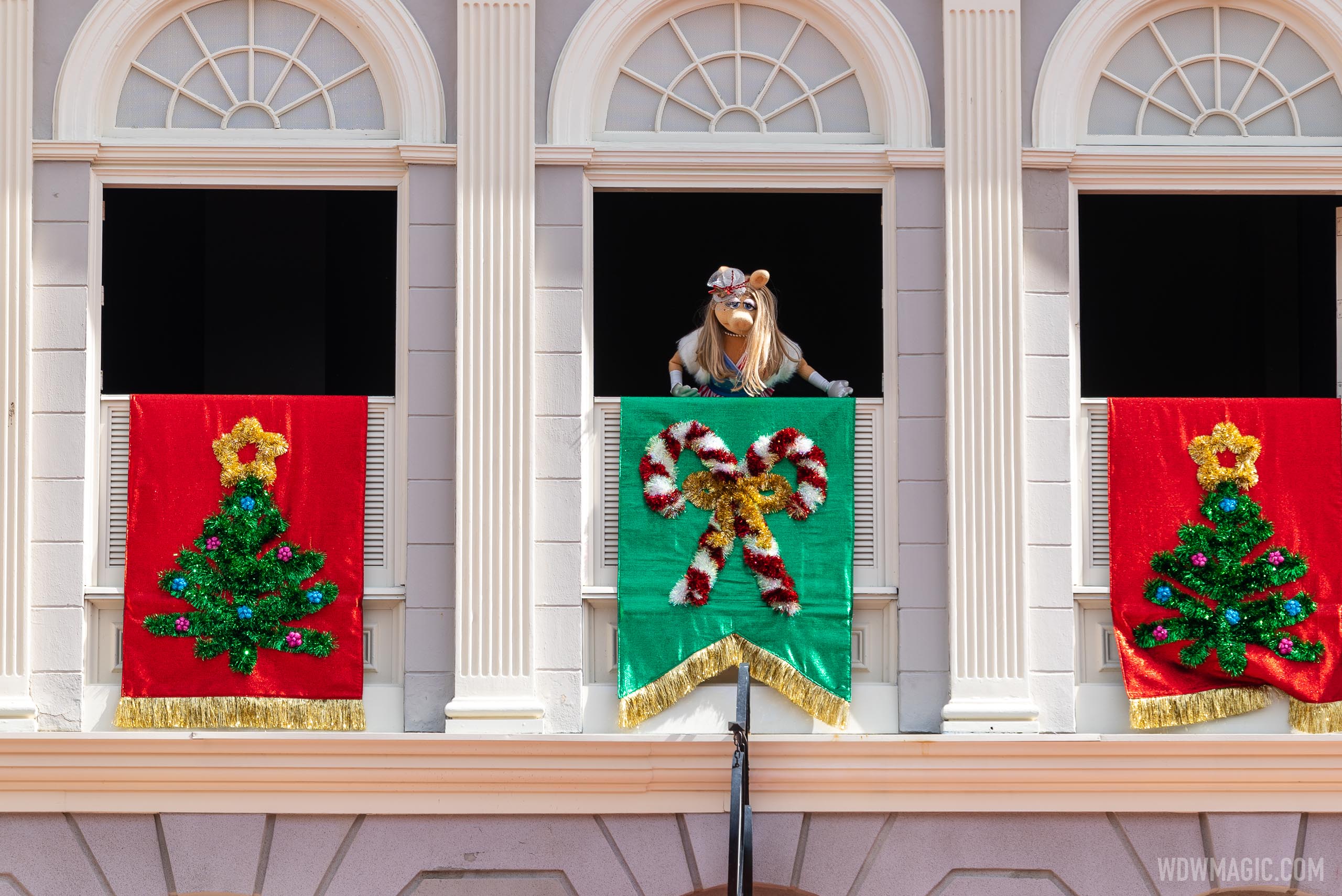 Muppets return to the Magic Kingdom for the holidays