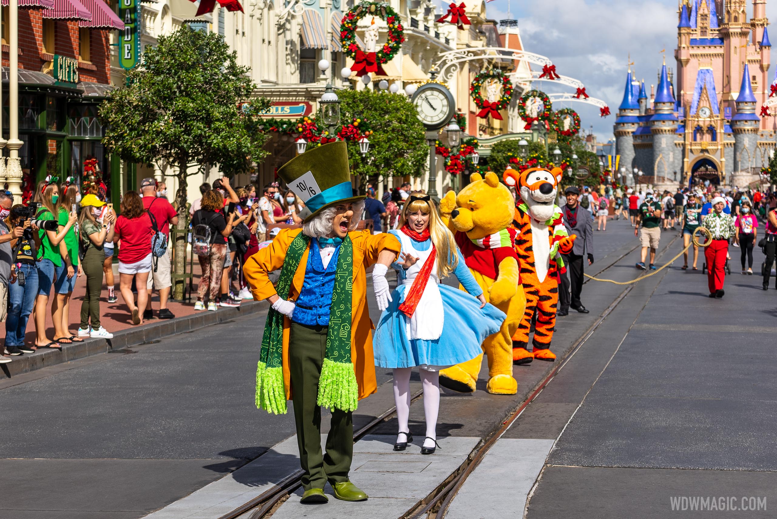 Holiday cavalcades and entertainment at the Magic Kingdom 2020