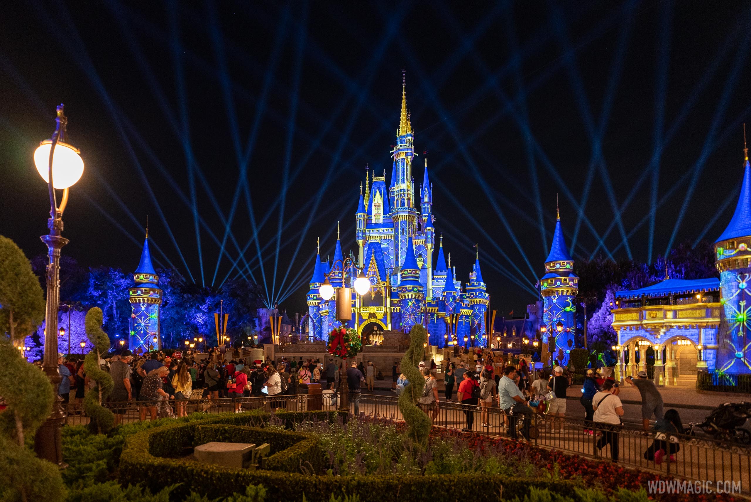 New Year’s Eve operating hours extended at all four Walt Disney World theme parks