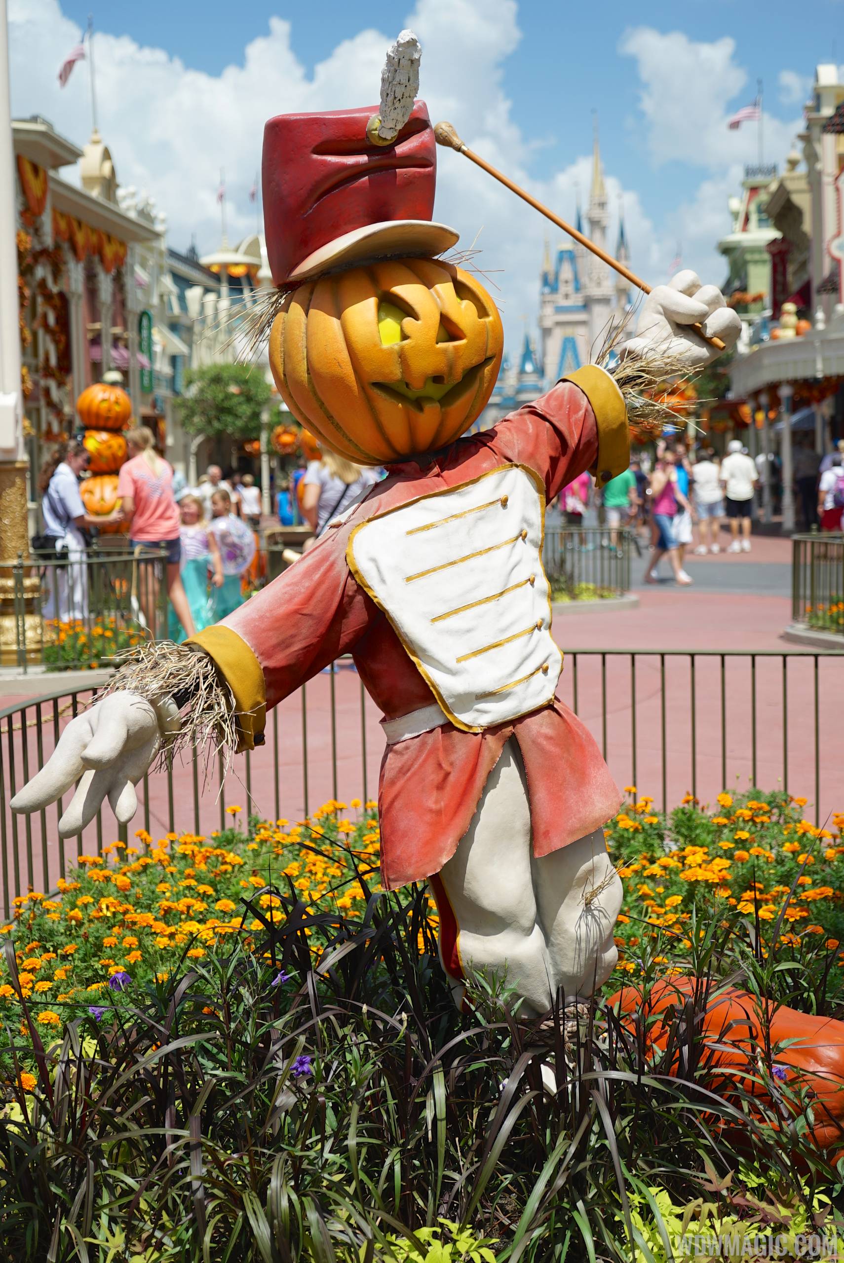 Magic Kingdom's fall Halloween decorations 2014 Photo 13 of 37