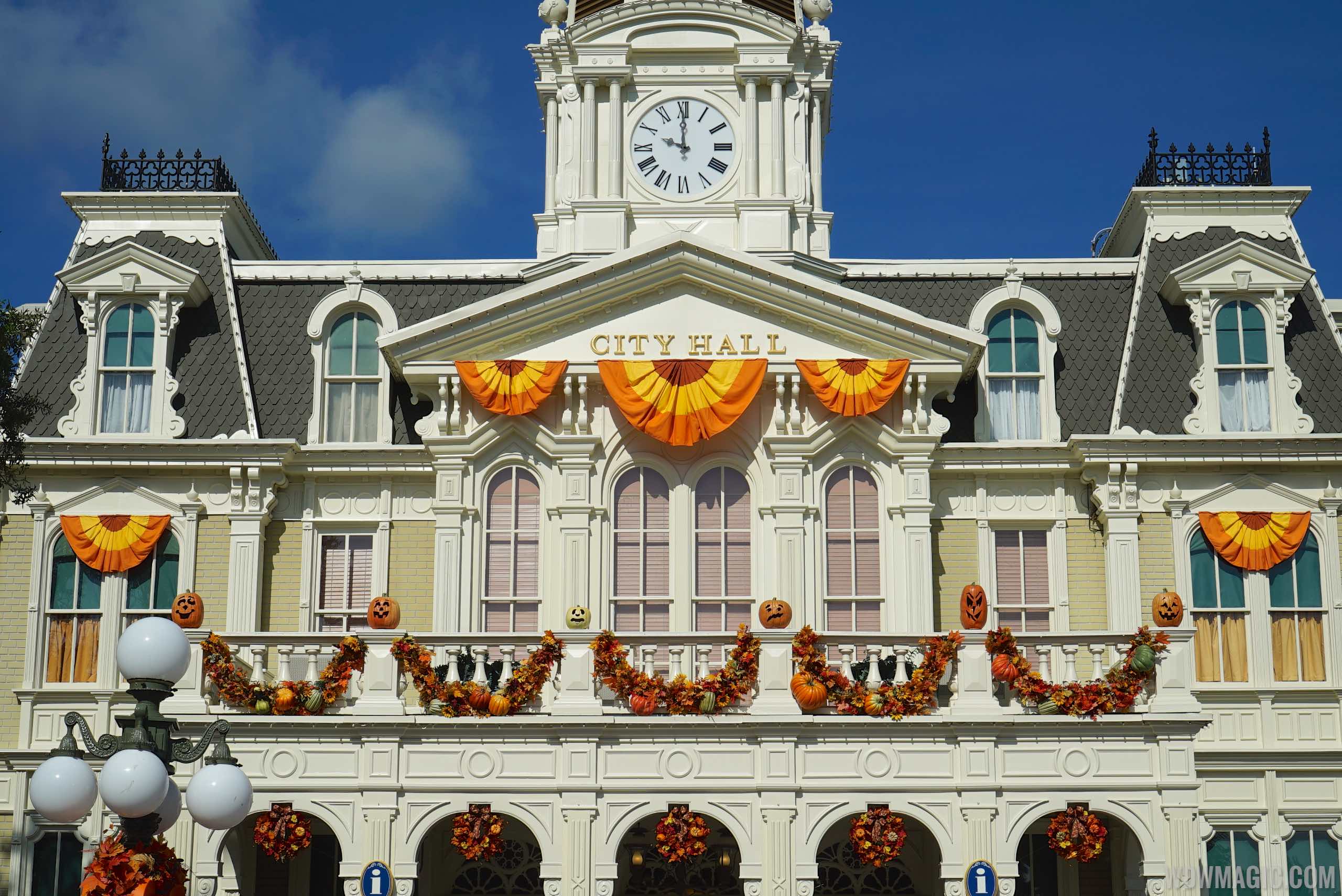 Magic Kingdom's fall Halloween decorations 2015 Photo 8 of 32