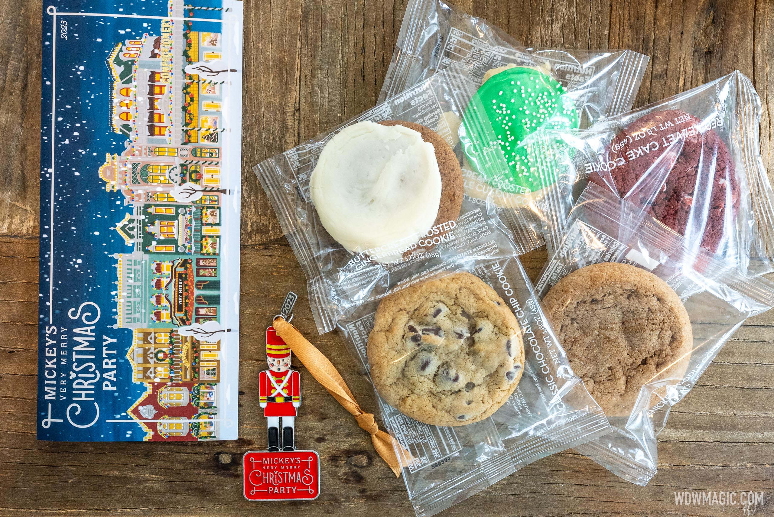 Mickey's Christmas Party Cookies 2026