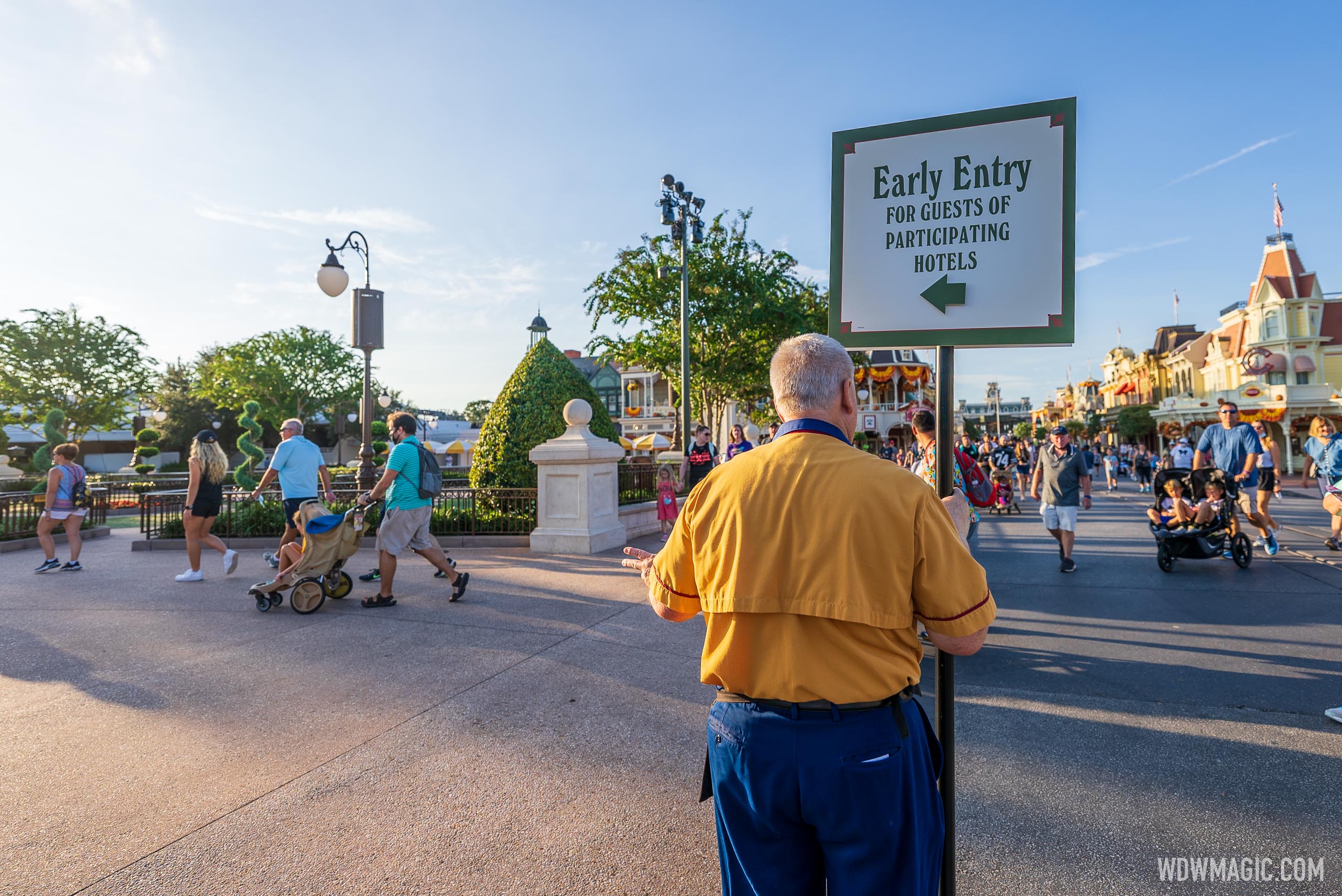 Walt Disney World announces hotel guest early admission, updated operating  hours