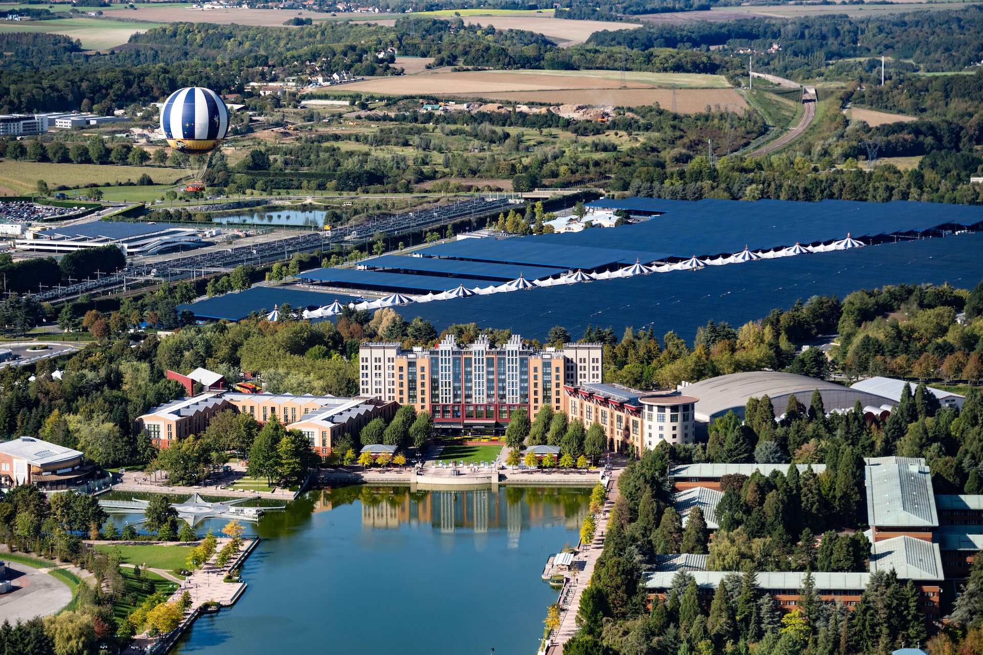 Solar Power at Disney Parks: Around the World in Panels - Photo 7 of 8