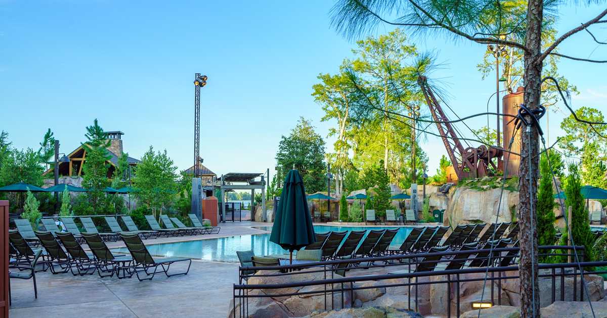 Boulder Ridge Cove Pool - Photo 2 of 5