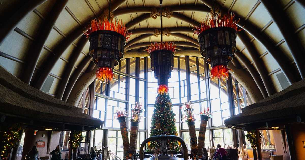 Boma wdw seaworld genomen Disney's Animal Kingdom Lodge Kidani Village holiday decor 2014 - Photo
