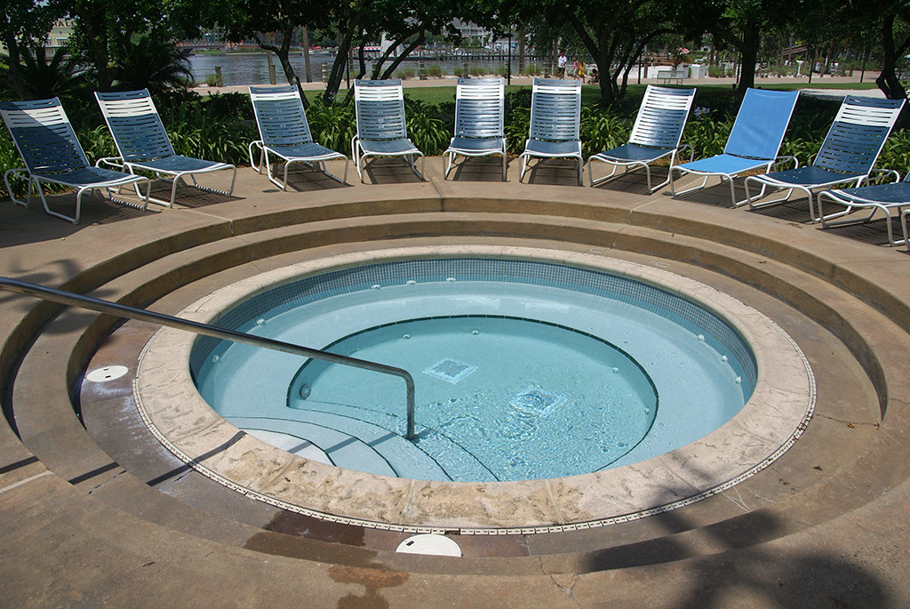 Beach Club quiet pool Photo 5 of 8