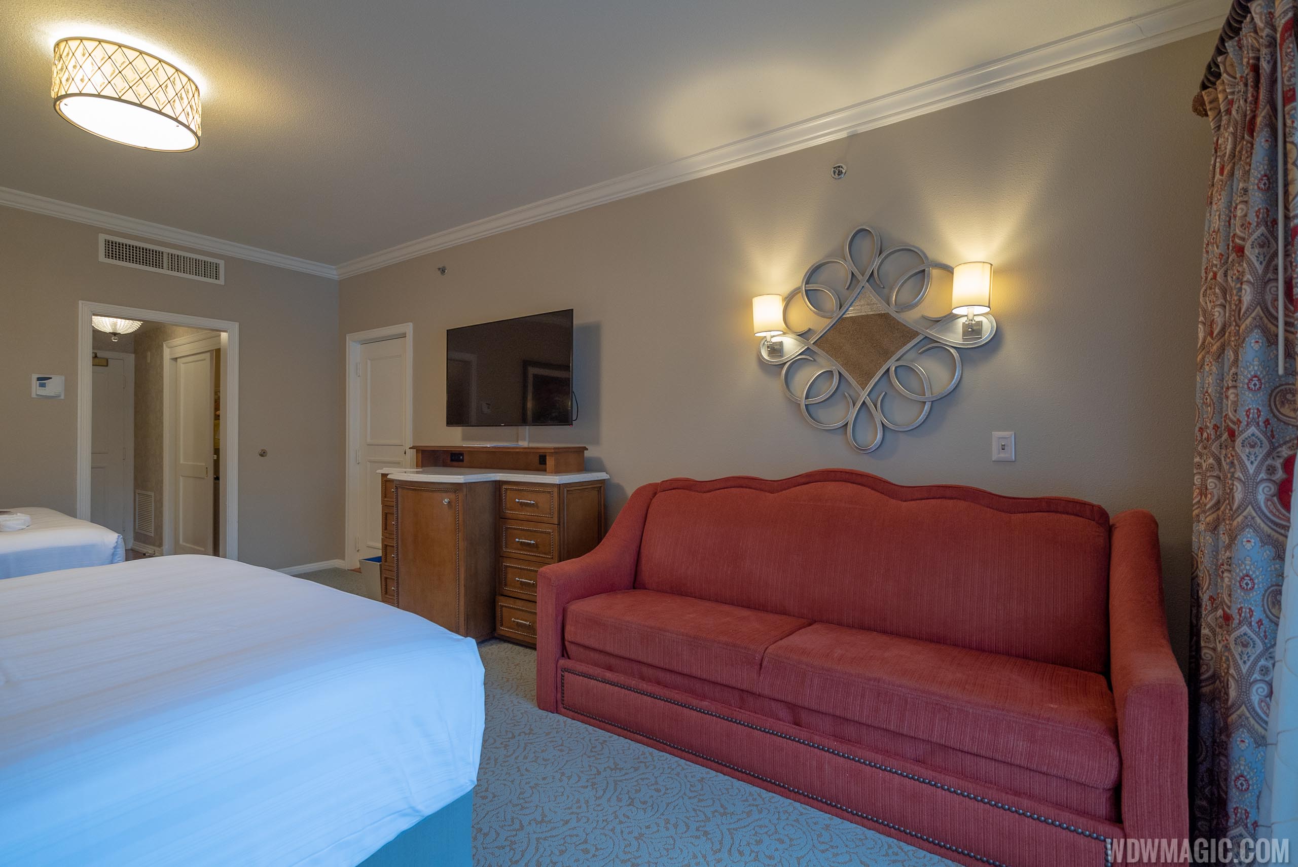 Grand Floridian Resort Guest Room Garden View In Big Pine Key Building Photo 4 Of 17 The grand floridian is a blend of victorian elegance and modern day resort amenities. grand floridian resort guest room