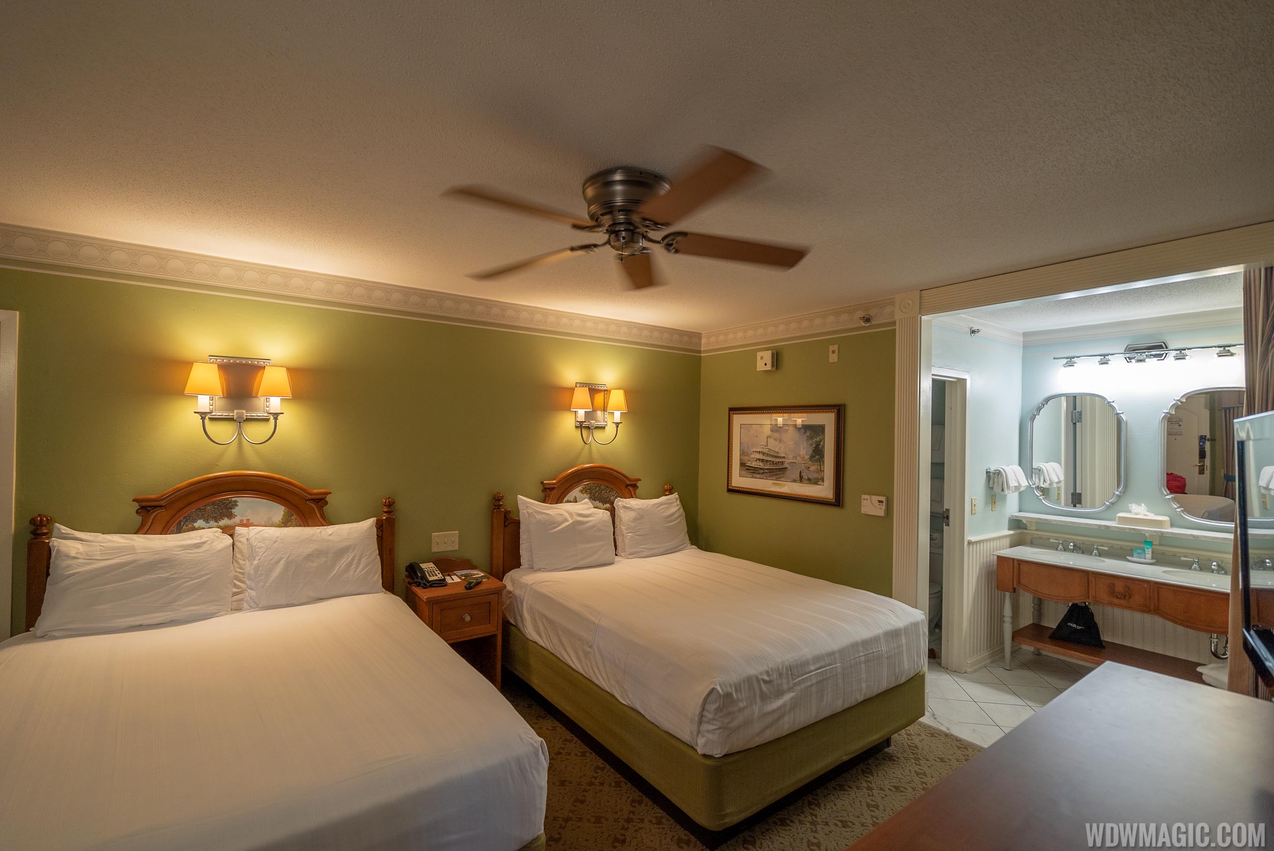 Disney's Port Orleans Riverside - Standard guest room - Photo 1 of 13