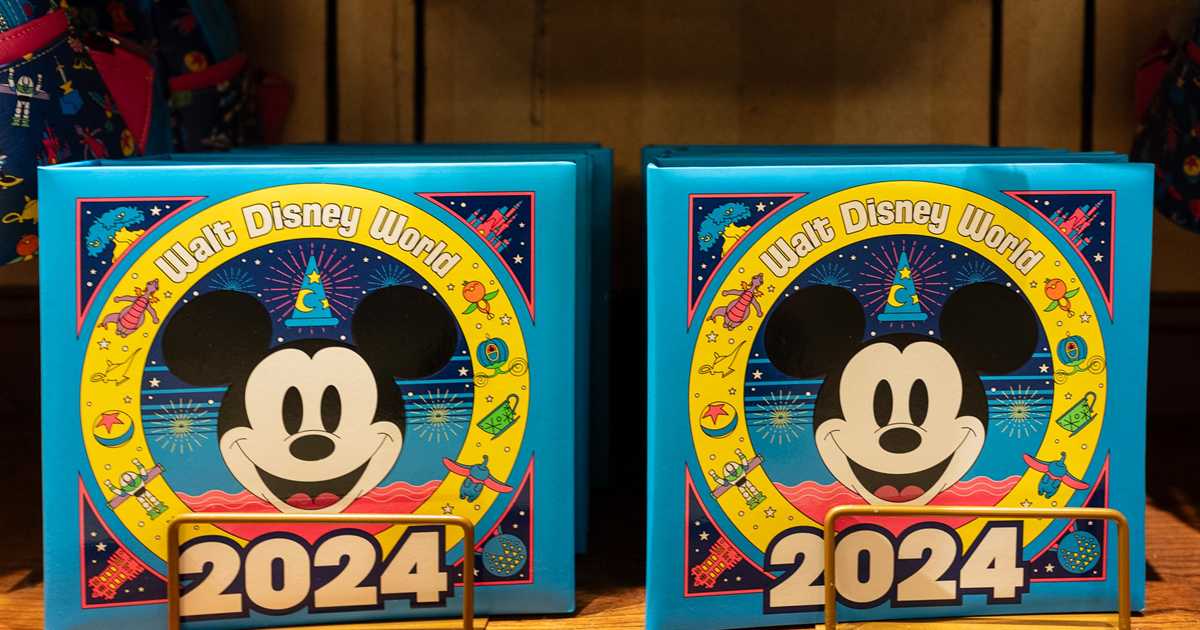 Disney Photo Album - 2024 Walt Disney World - Medium