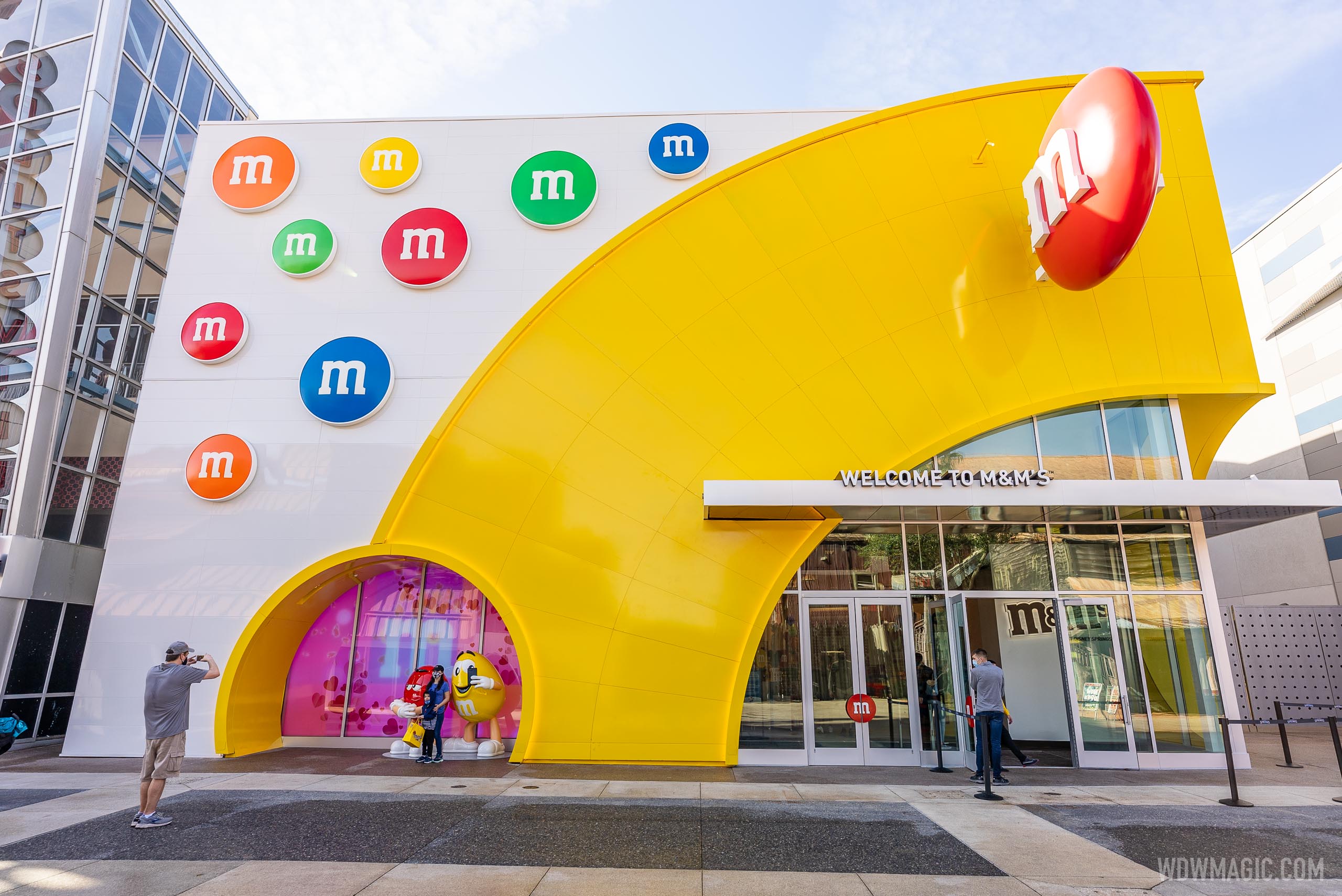PHOTOS - M&M'S Store Disney Springs now open