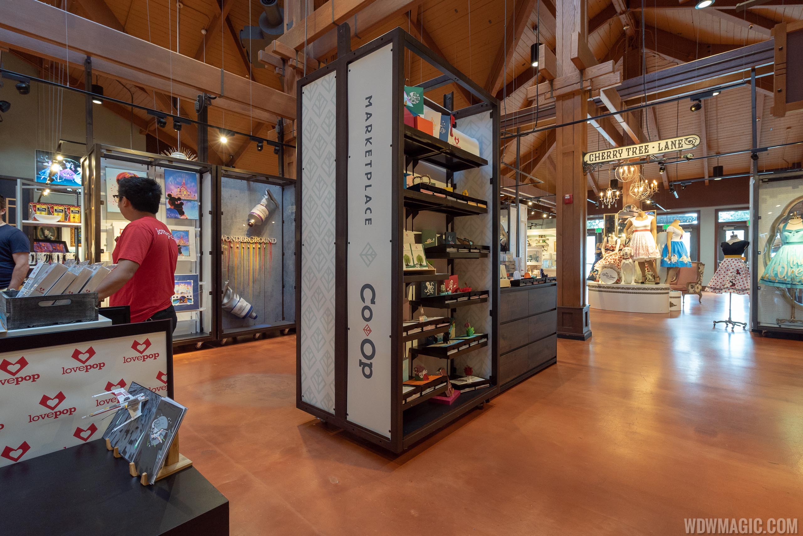 Lovepop kiosk at Disney Springs Photo 2 of 9