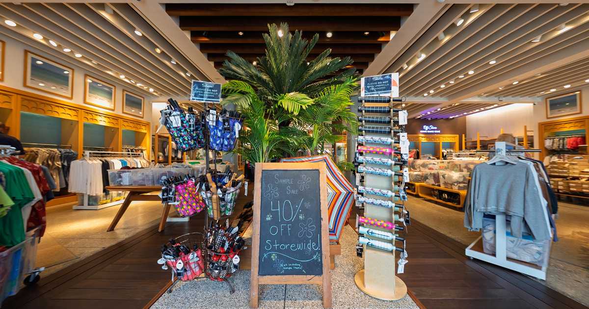 Shore Disney Springs Closing Sale