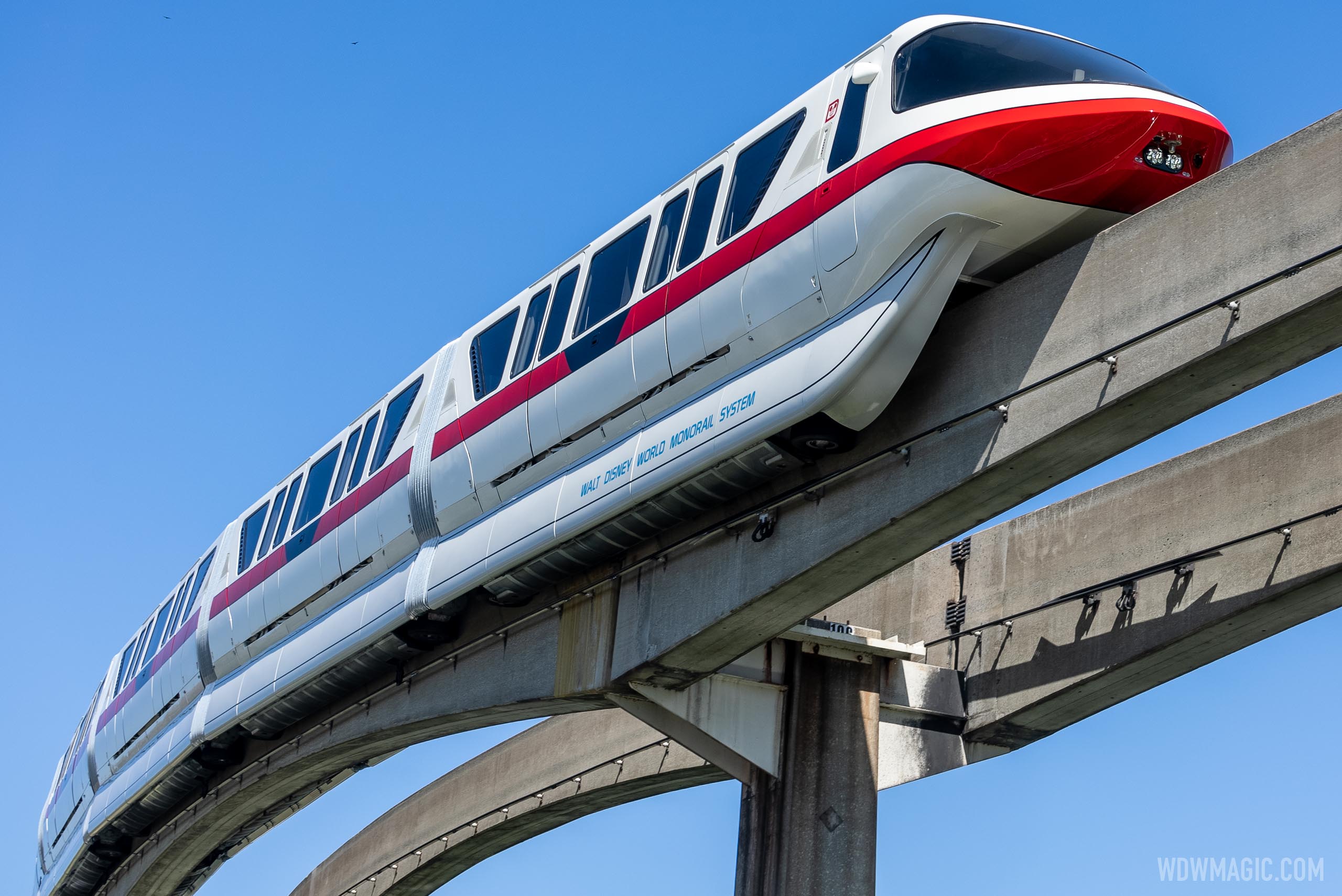 Monorail_Full_40926.jpg