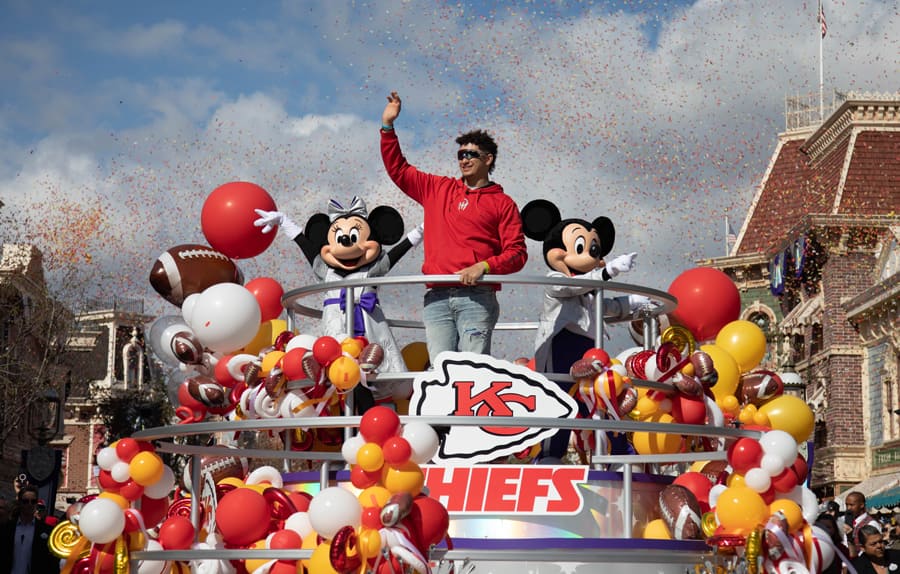 Day after winning Super Bowl, Patrick Mahomes enjoys Disneyland